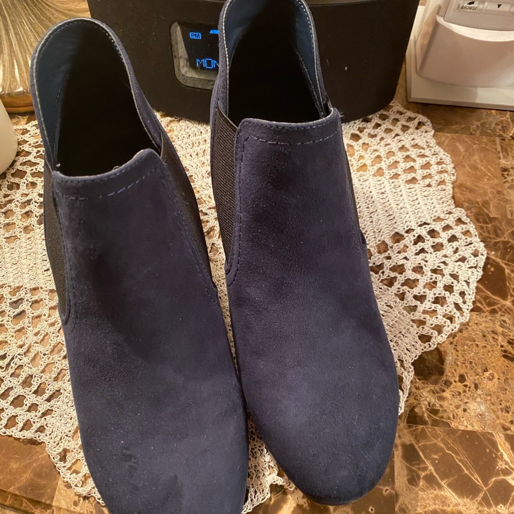 Navy booties